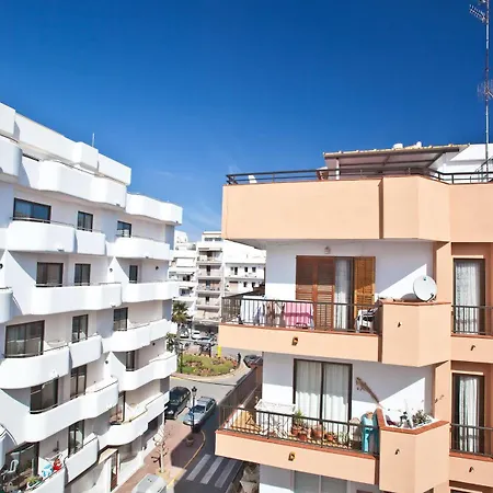 Daire Bahia Santa Eularia des Riu