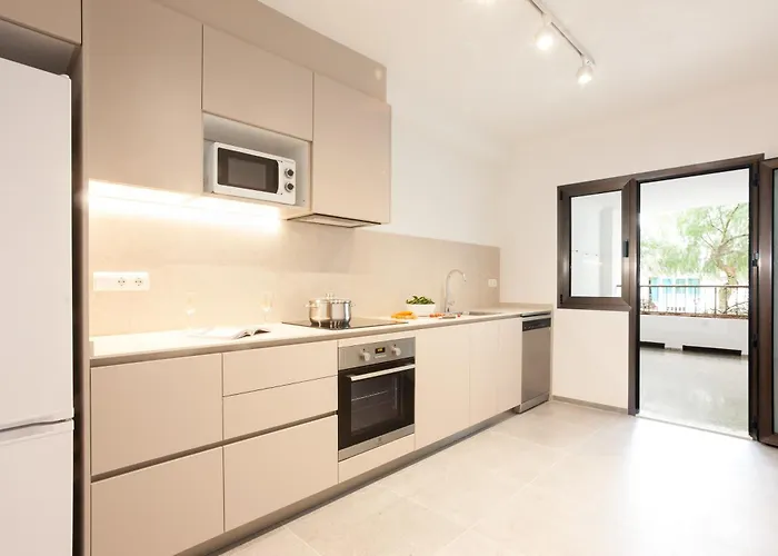 Bahia * Санта-Еулалія-дель-Ріо